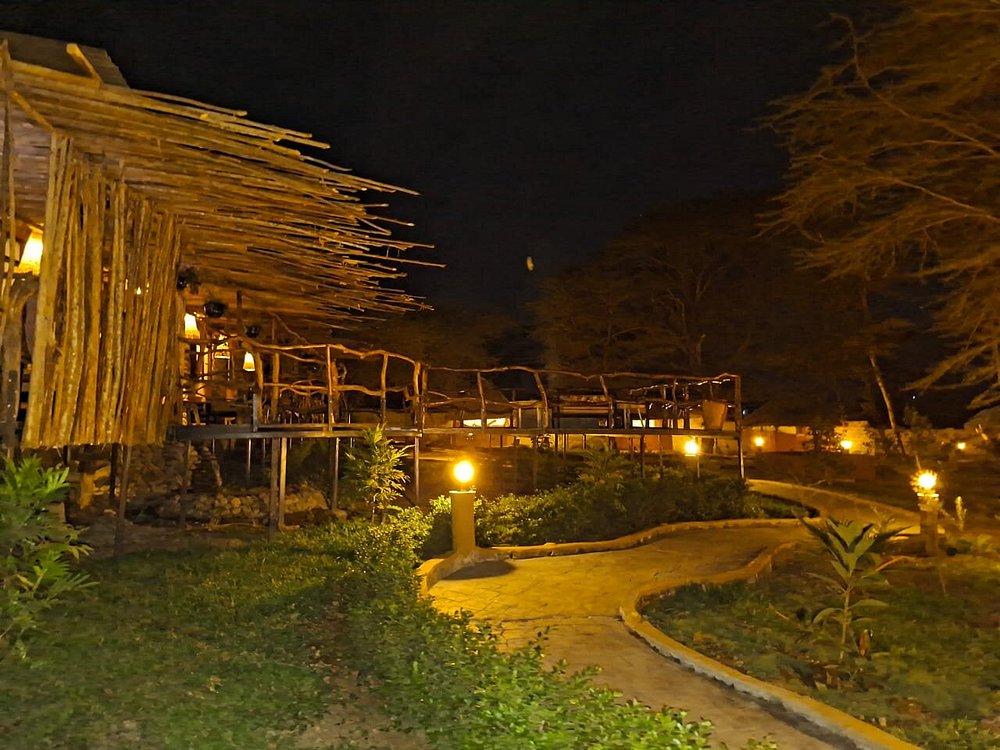 Hunters luxury manor image 2