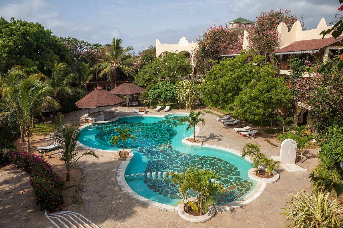 Lily Palm Resort image 1