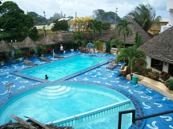 Malindi Breeze Point Hotel image 1