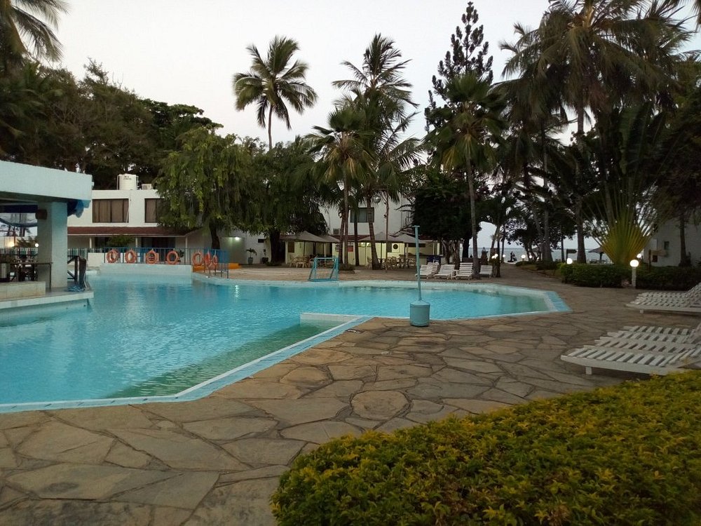 North Coast Beach Hotel Kikambala